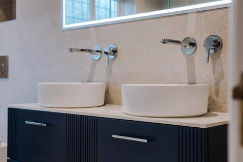 Master Ensuite