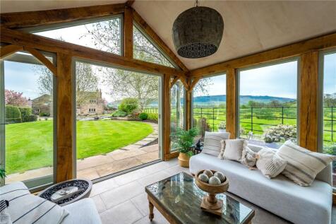 Summer House