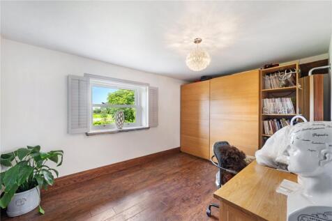 Bedroom/Office