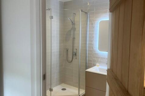 3pc En-Suite