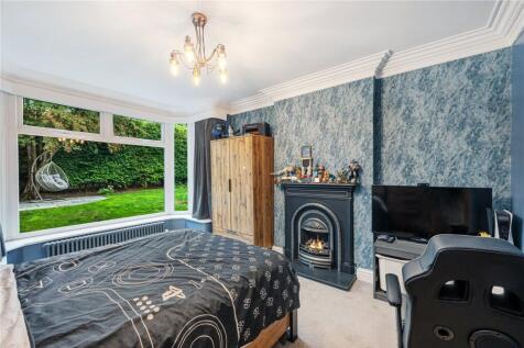 Dining Room/Bedroom