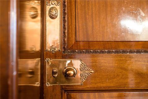 Handle