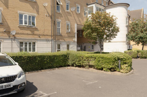 Property Image 8