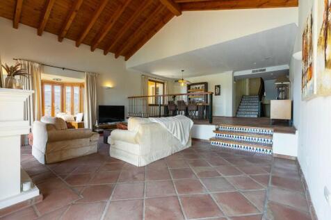 Property Image 102
