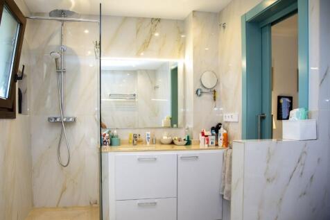 Property Image 123