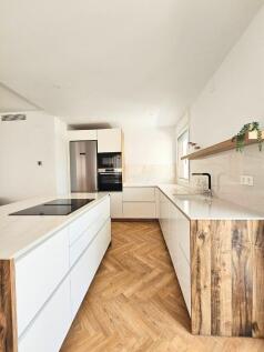 Property Image 93