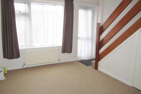 SITTING/DINING ROOM