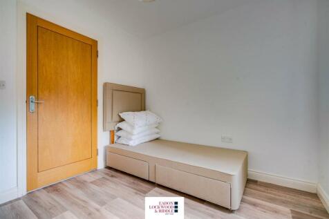 Bedroom 2- 1.jpg