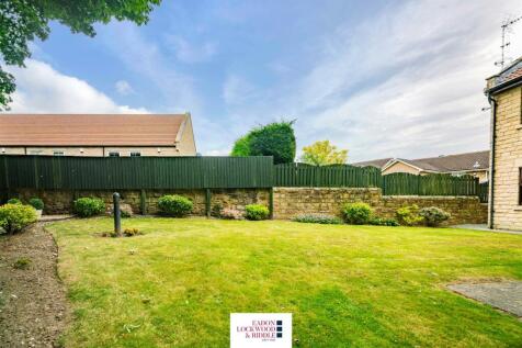 Rear Garden 3.jpg