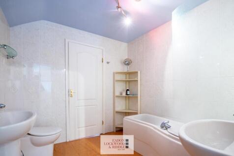 Juliette Bathroom