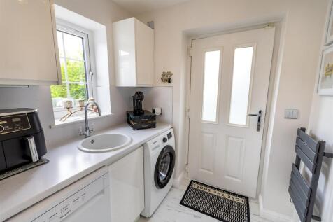 DSC_2756-Edit_bathroom.JPG
