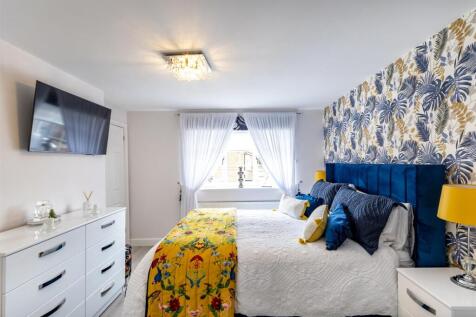 DSC_2809_bedroom.JPG