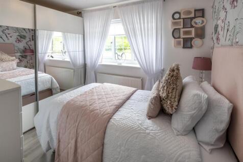 DSC_2802-Edit_bedroom.JPG