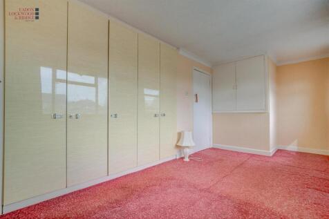Bedroom 2.2.jpg