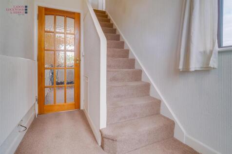 Entrance hall.jpg