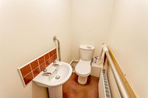 DSC_2501-Edit_bathroom.JPG