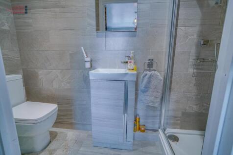 Ensuite.jpg