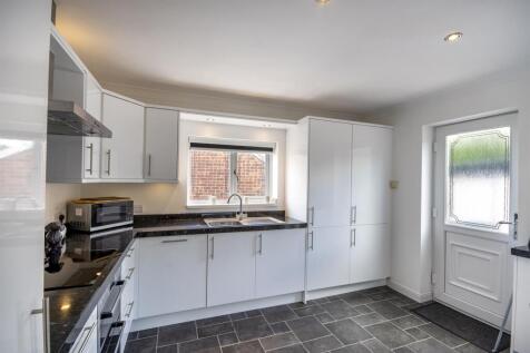DSC_5156-Edit_kitchen.JPG