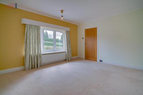 Bedroom 2.1.jpg