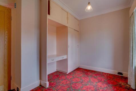 Bedroom 4.1.jpg