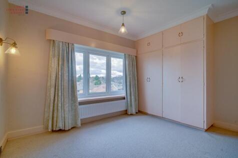 Bedroom 5.1.jpg