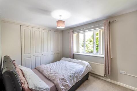 DSC_7699-Edit_bedroom.JPG