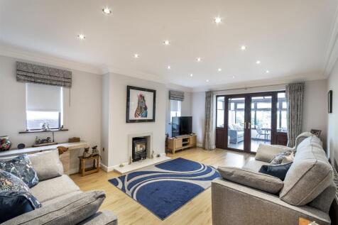 DSC_8348-Edit_lounge.JPG