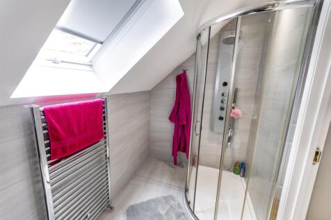 DSC_8390-Edit_bathroom.JPG