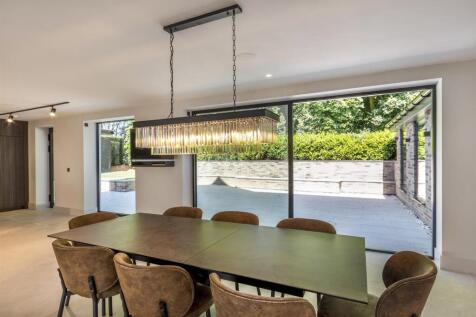 DSC_8920-Edit_dining table.JPG