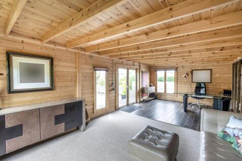 Home Office/Summer House