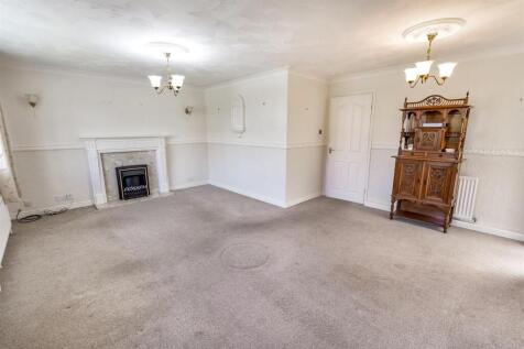 Open Plan Living and Dining Room