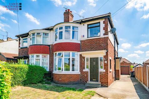 Front of Property  2.jpg