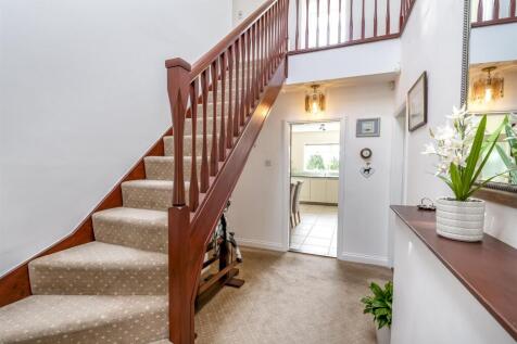 Spacious Hallway