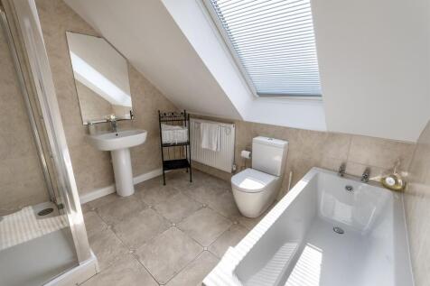 First Floor Bathroom