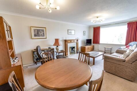 Open Plan Living and Dining