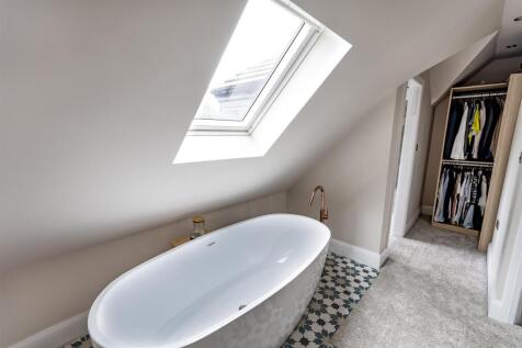 Master Bedroom Bath