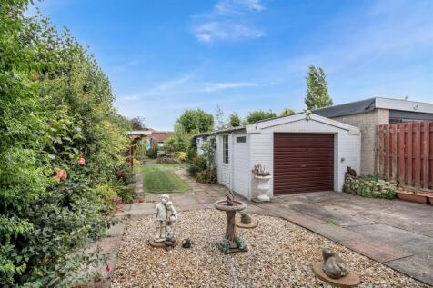 Garage and Garden
