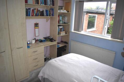 2nd Bedroom