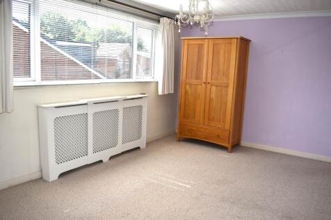 2nd Bedroom