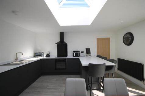 Kitchen/Dining/Living