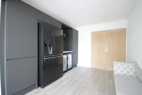 Kitchen/Dining/Living