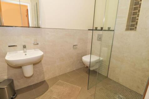 En suite Shower Room