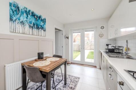 17MonarchRoadConsettDH85YH-7