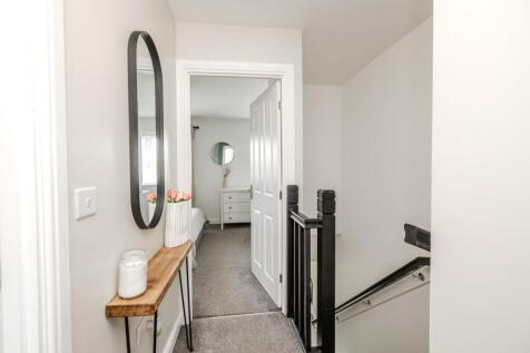 17MonarchRoadConsettDH85YH-24