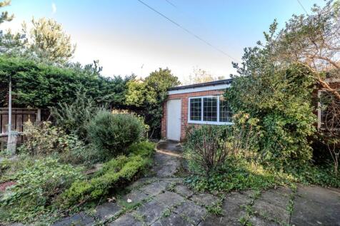 TheManse1DarrasStation,Broadway,DarrasHall.NE209PN