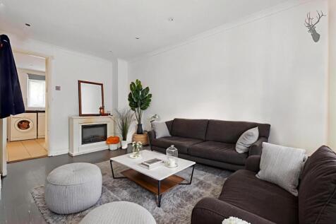 Sts6mLN7dUKsfOQHbyRmCg-Furniture-removed-0 - 30 (1