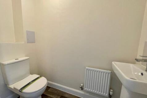 Cloakroom/wc