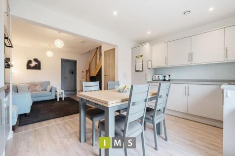 Kitchen / Living Room