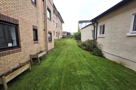 Communal gardens