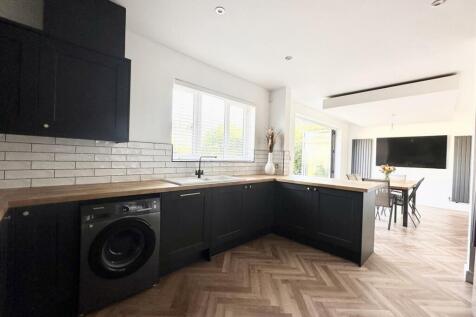Family Living Kitchen